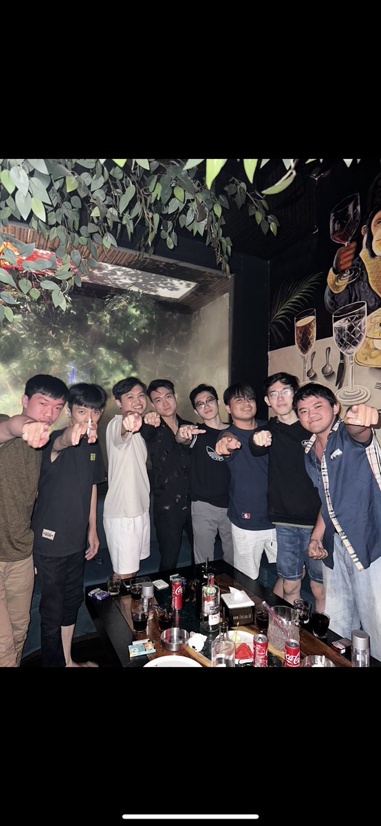 DavidBillG2's tweet photo. siapa yg paling keren nanti ku kenalin ke kalian. https://t.co/izZ5hkw7TV