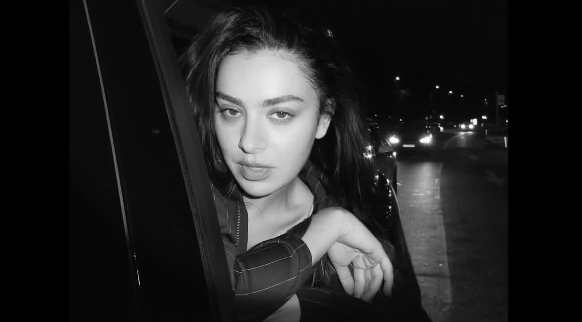 megsxcx's tweet photo. WE JUST MAKE MUSIC BABY https://t.co/ihifgTWD2d