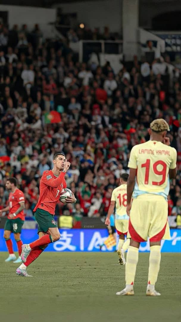 Flotee_'s tweet photo. Winning a final game against Spain isn’t for everyone 😭😭😅 https://t.co/Wcy0xDLyIy