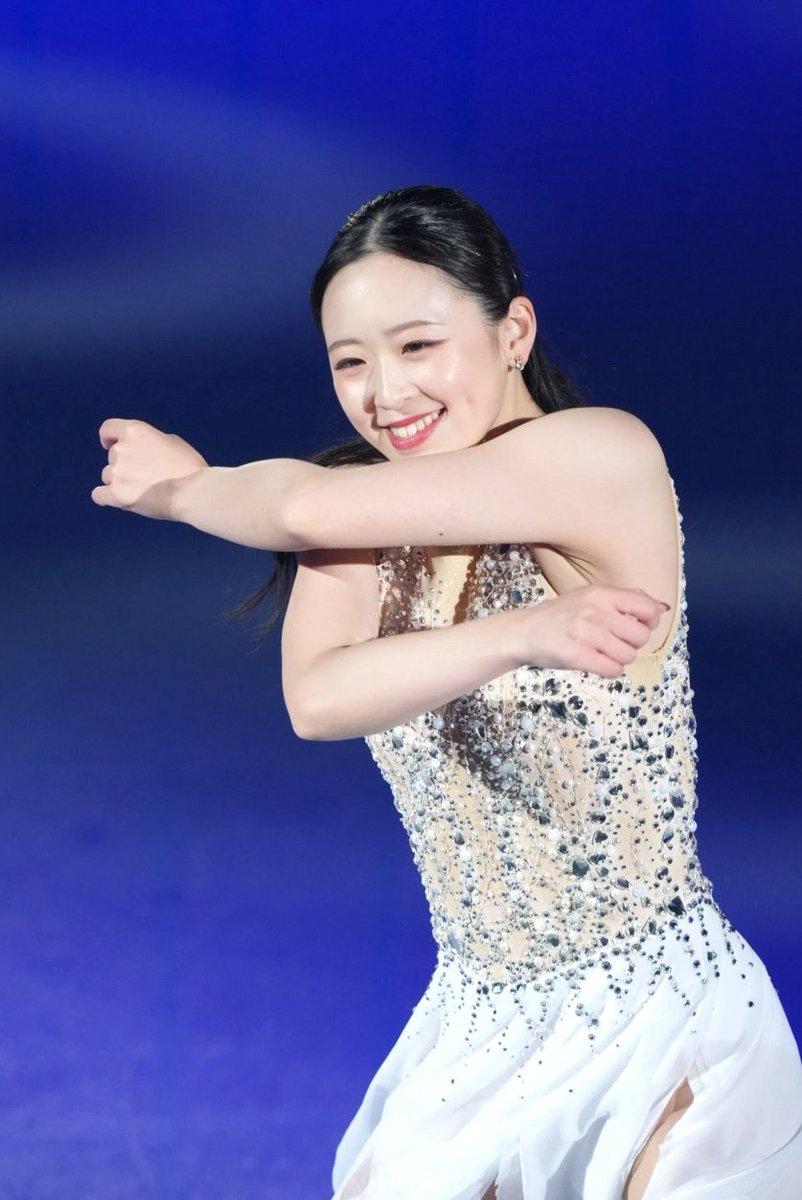 AxelQuadruple's tweet photo. 〈 #プリンスアイスワールド 2026-2027 THE REVUE ON ICE 横浜公演 〉

#青木祐奈
『Smile』

Photo by Joe Kobashi

#PIW
#YunaAoki https://t.co/DmujBA29kP