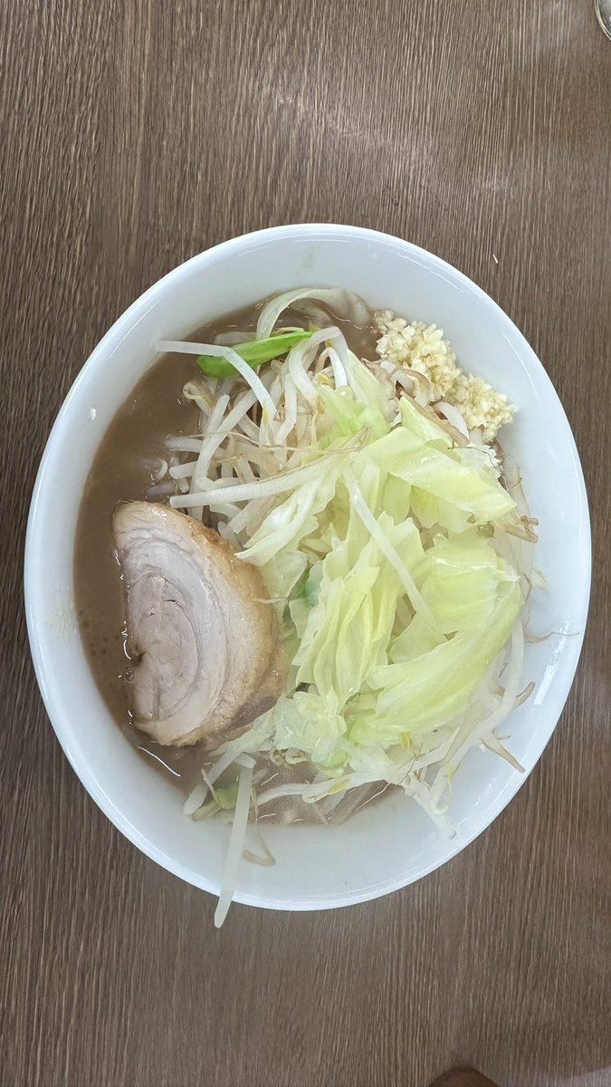 naka4ki's tweet photo. 二郎系 これで250gらしいが8分で食べられた上、割と足りなかったので小なら全然行けそう 普通に美味かった https://t.co/mlv72ndZjz