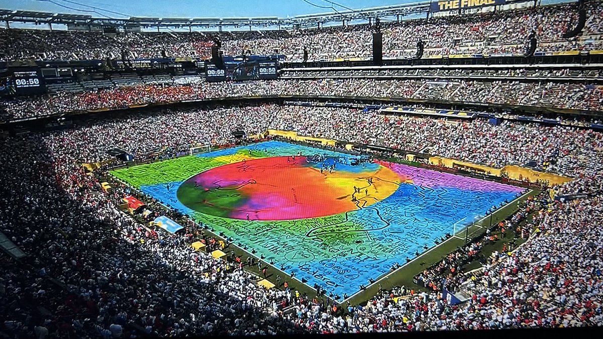 btsdaily77's tweet photo. THE STAGE SO GORGEOUS 🔥😭

BTS AT WORLD CUP 2026
#BTSxWORLDCUP2026
#BTSHALFTIMESHOW https://t.co/zYNAC1k56U