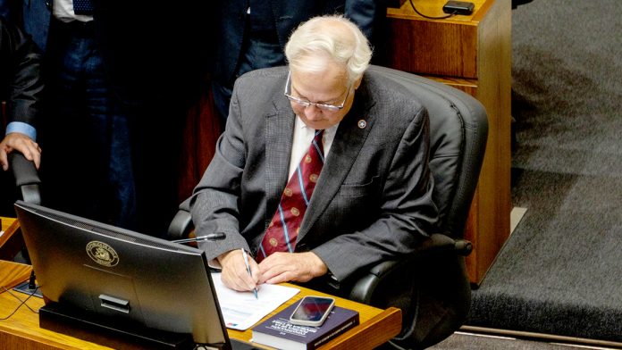 diario_laprensa's tweet photo. 👤📈[#Proyecto] #Inversión“Chile tendrá nuevas herramientas para impulsar inversión y el empleo” https://t.co/6WUeLv8rll https://t.co/8EaoQP2d3V