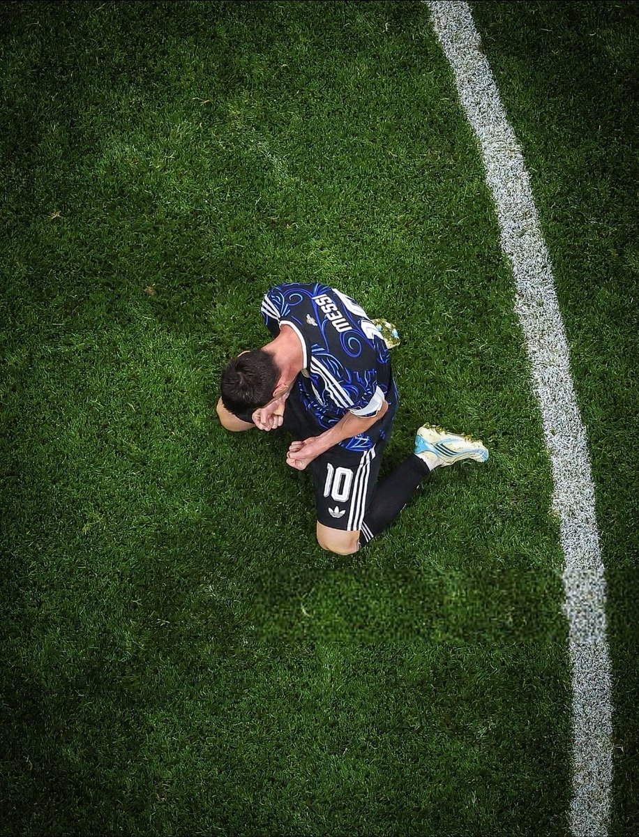 Sole_Zapiola's tweet photo. Vamos a Seleccion, vamos Argentina
Alentar, alentar y alentar
Se puede. Una mas te pido 🙏🇦🇷❤️ https://t.co/v10J4QZbk8