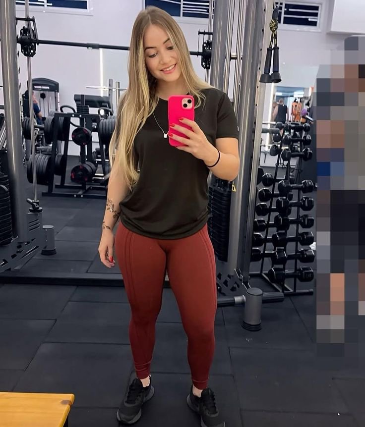 Bella George tweet media