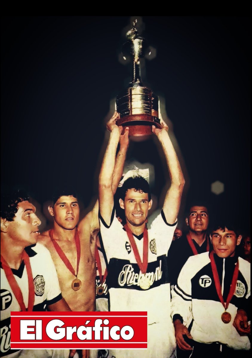 diariokue's tweet photo. Rey 👑 de América 1990 https://t.co/F5g7OpuWT9
