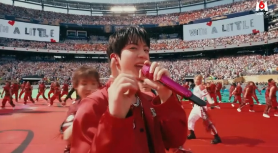 Elymin136's tweet photo. TREMENDAAA PRESENTACIÓN FLACOS HERMOSOS LOS AMO MUCHOOOOO 

BTS AT WORLD CUP 2026 
#BTSxWORLDCUP2026 #BTSHALFTIMESHOW https://t.co/RwKLxqrYmz