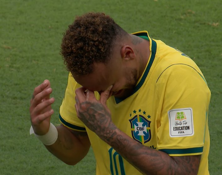 luzcazz's tweet photo. final de copa do mundo

Bts: 1
Shakira: 1
Coldplay: 1
Justin Bieber: 1
Madonna: 1
Ney: mar https://t.co/8zUCaemKcP