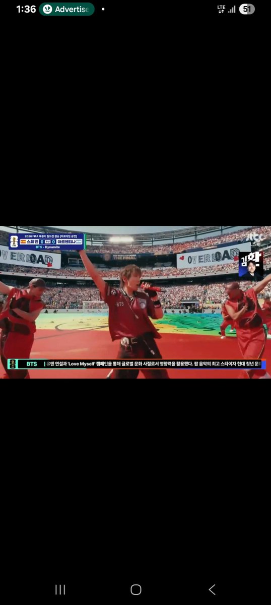 Minji_113's tweet photo. IT'S BTS EVERYBODY!!!! THEY PERFORMED DYNAMITE FOR USSSS IN FIFA ⚽️ 🏟💜💜💜💜🥳🥳🥳✨️ https://t.co/n06mftvb0X