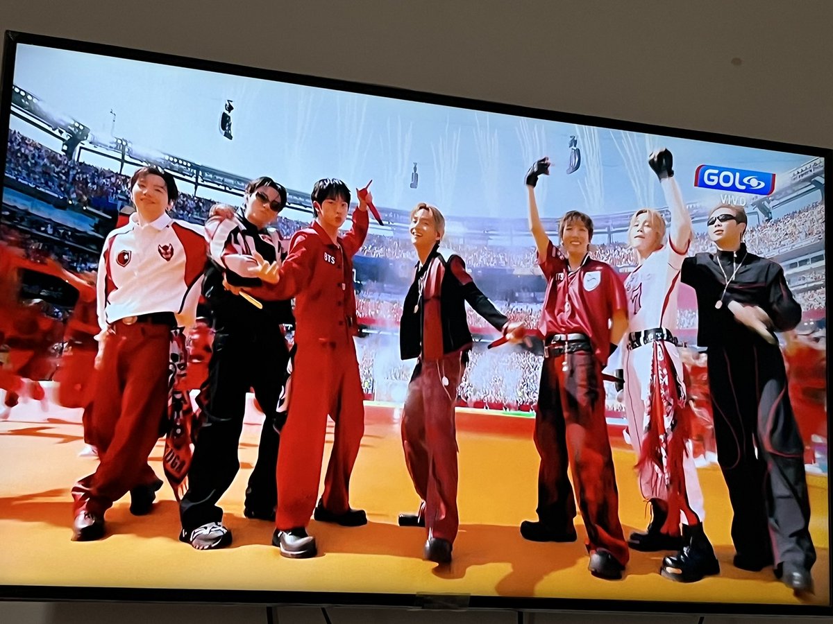 pjmwhos's tweet photo. LOS AMO LOS AMO ❤️

BTS AT WORLD CUP
#BTSXWorldCup2026
#BTSHALFTIMESHOW https://t.co/PSb3T8iBJ8