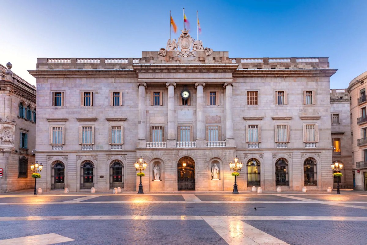 MuseuTransport's tweet photo. Aquesta pròxima setmana ens reunim amb partits polítics de l'ajuntament amb un missatge clar: allò que s'aprova per unanimitat en un ple s'ha d'executar. La discussió ja no és si volem museu o no; ara és una qüestió de dignitat i higiene democràtica. https://t.co/RrUZeYnkvX