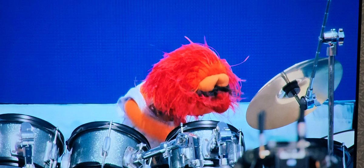 TheGlastoThingy's tweet photo. Only good thing from the World Cup Final so far. https://t.co/vHOw1FmMKs