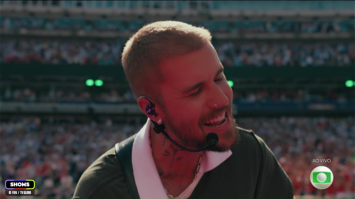lilbieberpics's tweet photo. Justin Bieber Live at the FIFA WORLD CUP #FifaWorldCup https://t.co/XdJtDBsuWS