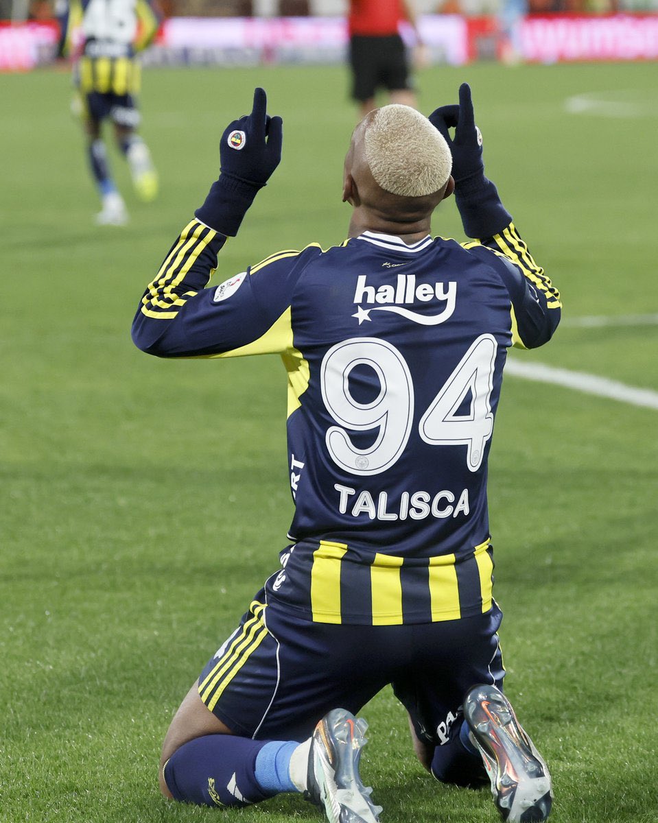 atakannclb's tweet photo. ÖZEL | Fenerbahçe, Anderson Talisca + bir miktar bonservis karşılığında André takası formülünü Corinthians’a sunmaya hazırlanıyor. Şartların oluşması halinde sarı-lacivertlilerin resmi teklifini Brezilya ekibine iletebilir... https://t.co/niTiZYaxhB