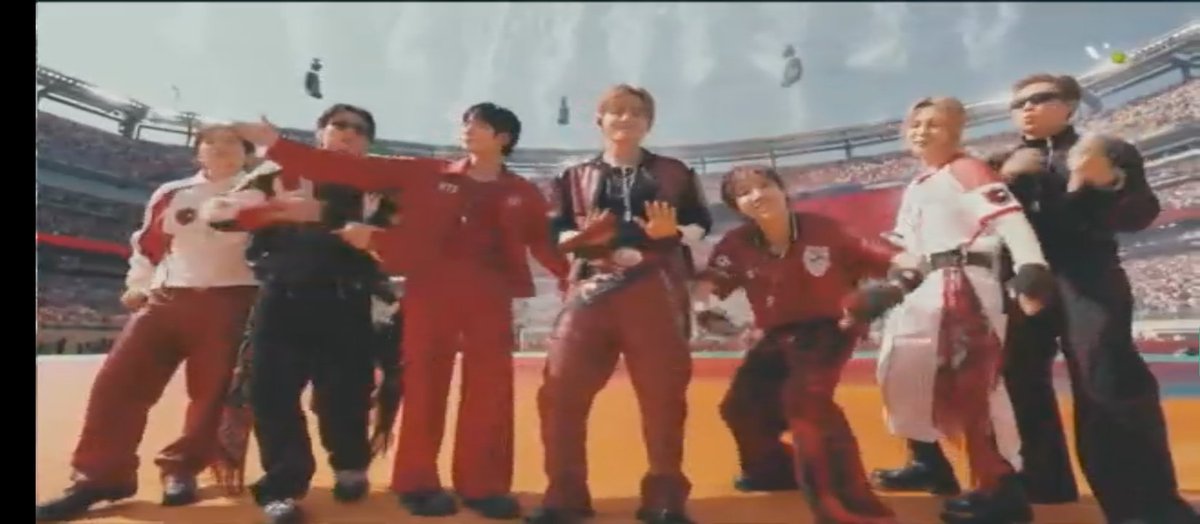 pjimndolly's tweet photo. BRO ESTUVIERON INCREÍBLE LPM LOS AMO BTS USTEDES YA GANARON, LO INCREÍBLE QUE LO HICIERON 

BTS AT WORLD CUP 2026
BTS PAVED THE WAY
BTS THE LEGENDS
#BTSXWorldCup2026 
#BTSHALFTIMESHOW https://t.co/mwDNKRewuo