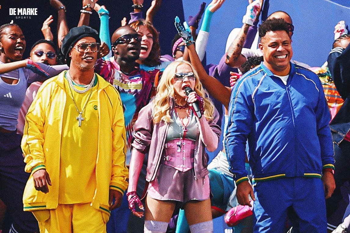demarkesports's tweet photo. Ronaldinho. Madonna. R9. https://t.co/5jiVD9Z9Q5