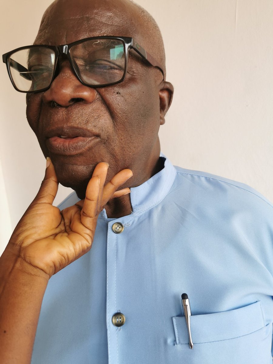 JazzObenewaa1's tweet photo. Reason my dad is 79 years handsome. He fortifies himself with the hymns. https://t.co/Jx2M7kisJd
