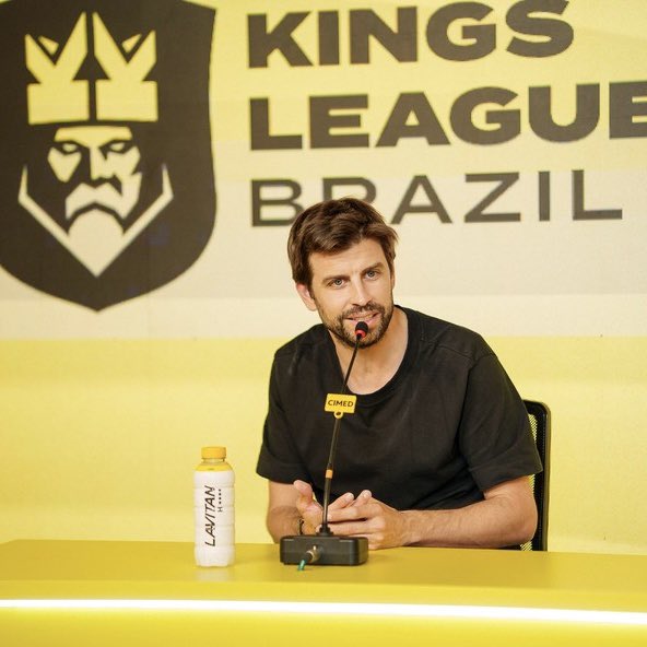 SuperSoccer__'s tweet photo. Piqué tá no top 3 de piores seres humanos da história

O cara traiu a Shakira e criou a Kings League, pqp https://t.co/UQzIUVQ0Dc