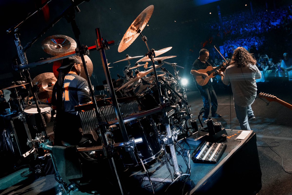 davematthewsbnd's tweet photo. What a way to celebrate the 50th Dave Matthews Band concert at SPAC!

Thank y’all for being part of it! https://t.co/HPAB9Jv2KI