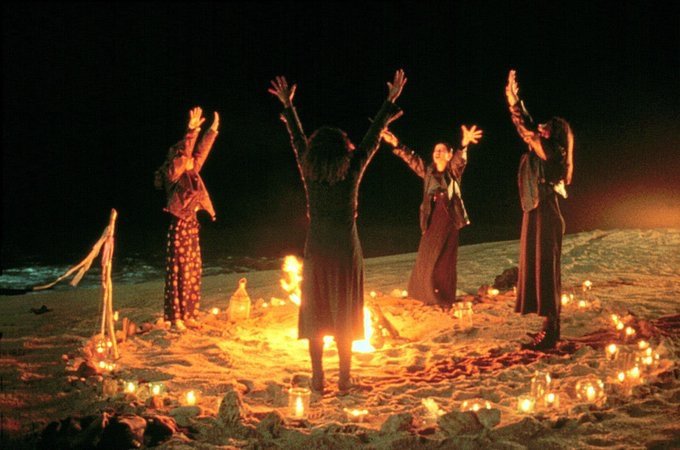 nightcoven's tweet photo. CÍRCULO DE INVOCACIÓN:
         
                    🕯      🕯
           🕯                       🕯
                      PRIMER  
       🕯         GOL DE         🕯️ 
                 ARGENTINA
           🕯                          🕯
                   🕯      🕯 https://t.co/EUMdpN4n5N