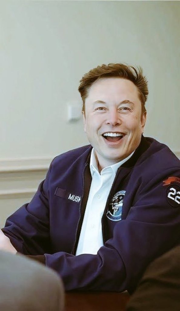 MuskEmpireFan's tweet photo. The Ultimate Elon Question 👀

What makes Elon Musk different?

A) Intelligence 🧠
B) Work Ethic 💪
C) Vision 🚀
D) Execution ⚡ https://t.co/AS5uMeS8Bz