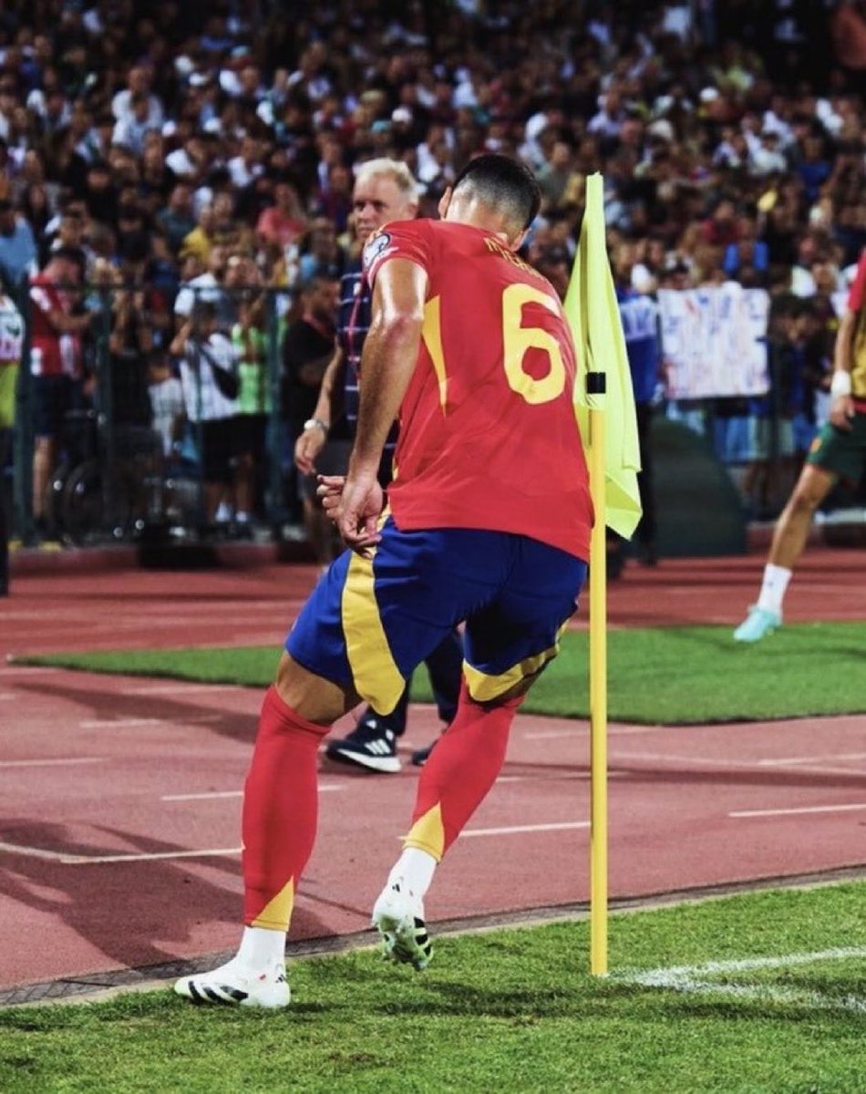 ArsenalN7's tweet photo. Mikel Merino will win the World Cup for Spain https://t.co/Q6BzK0lRnt