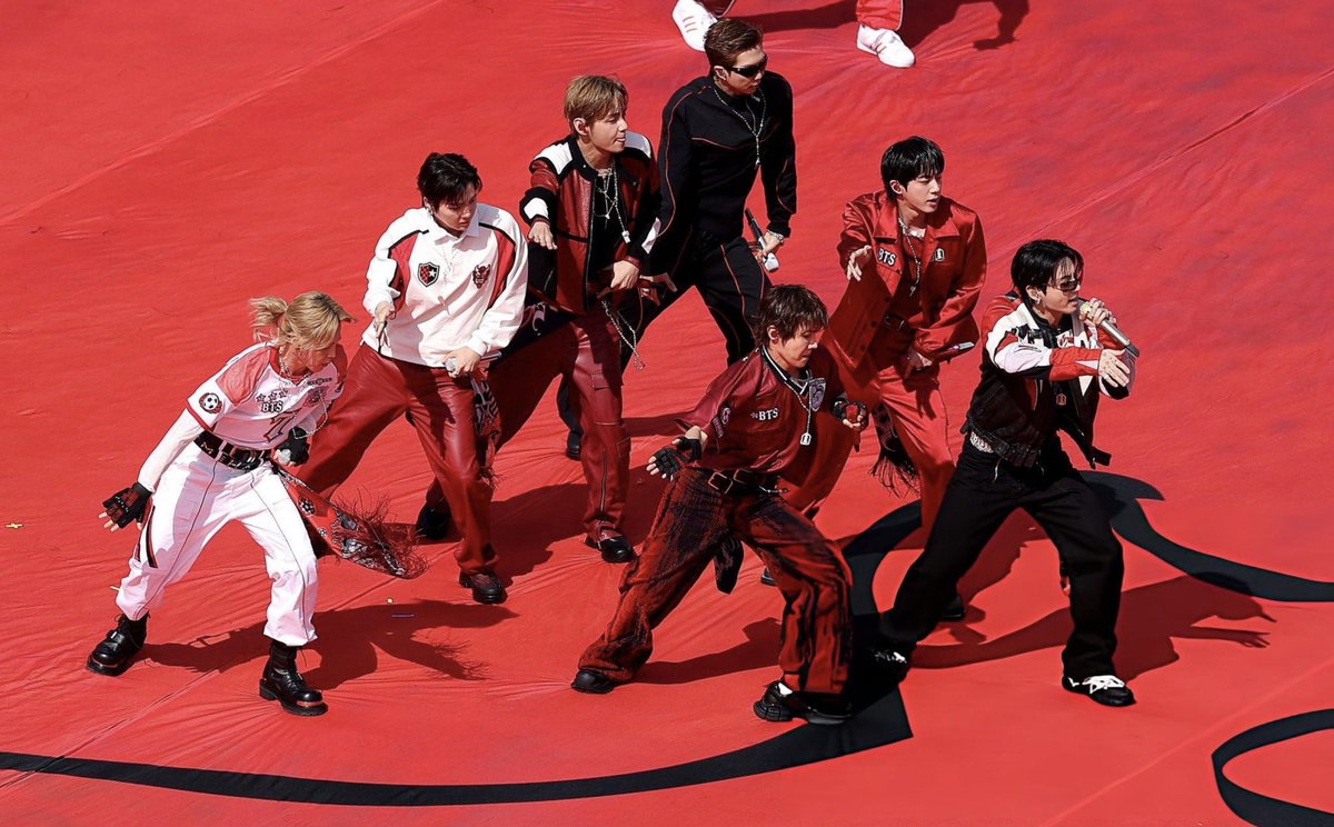 So proud of you, BTS 💜🐨🐹🐱🐿️🐥🐻 🐰 BTS AT WORLD CUP 2026