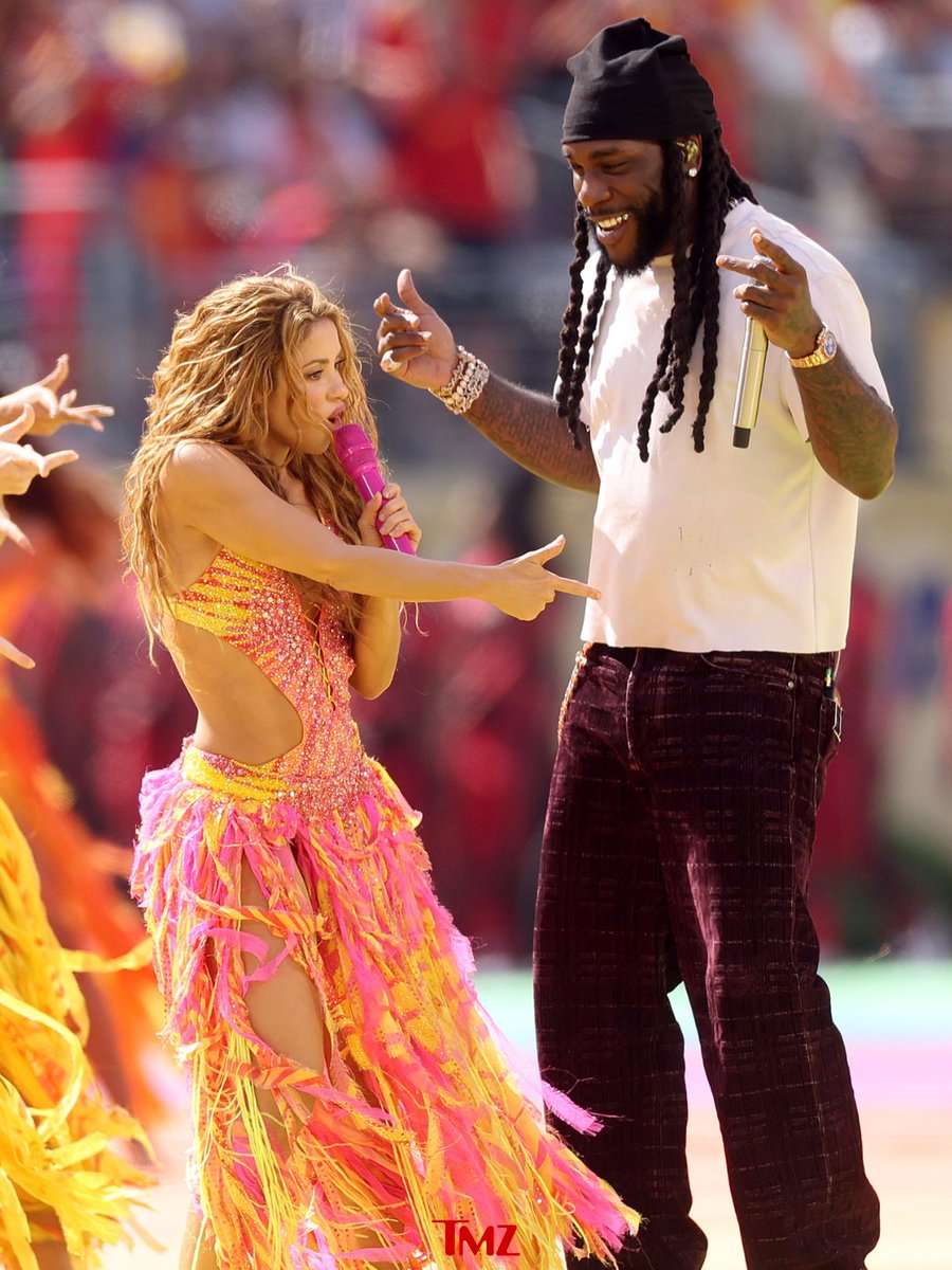 TMZ's tweet photo. Justin Bieber, Shakira, Burna Boy, Madonna, and BTS took over the FIFA World Cup halftime show 🎤🔥 https://t.co/tv8uE8xXau
