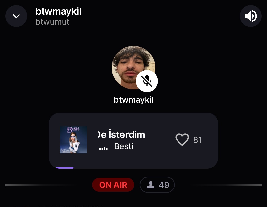 fuzfuzzyomg's tweet photo. Umutla besti dövüşürken biz umut streamde besti dinlioz btw https://t.co/GGjZpaAYBo