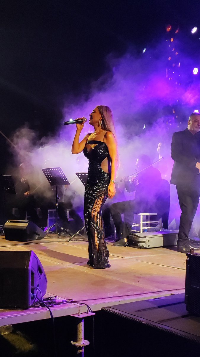 anasbenamer's tweet photo. NAWAL EL ZOGHBI 🌟

@NawalElZoghbi Your presence is what makes a stage unforgettable ✨
#نوال_الزغبي_في_تونس ❤️ https://t.co/rO9DZVk4Kn