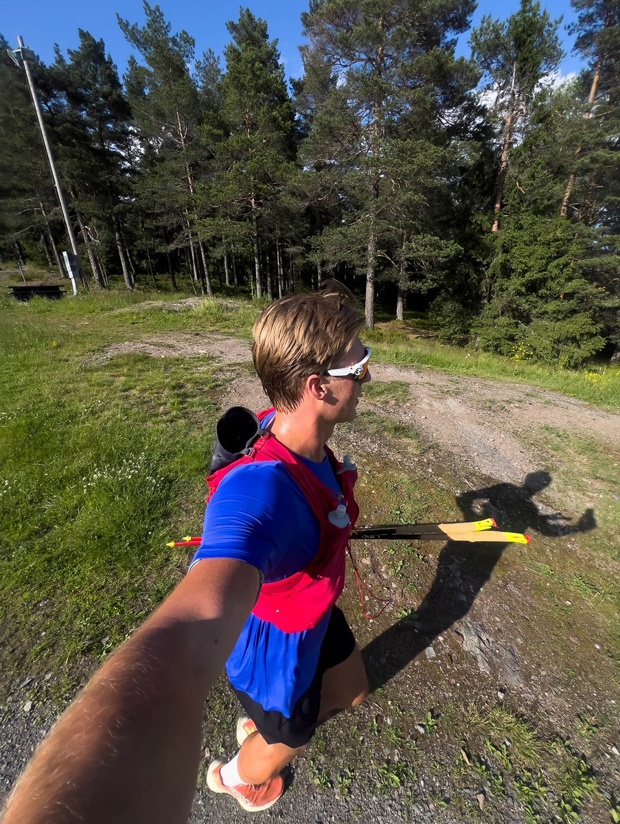 simoonskoogh's tweet photo. Semi Mont Blanc! Vädret hade andra planer för mig⚡️⛈️ Tillbaka om tre veckor🫡 https://t.co/P0p2YDExhS