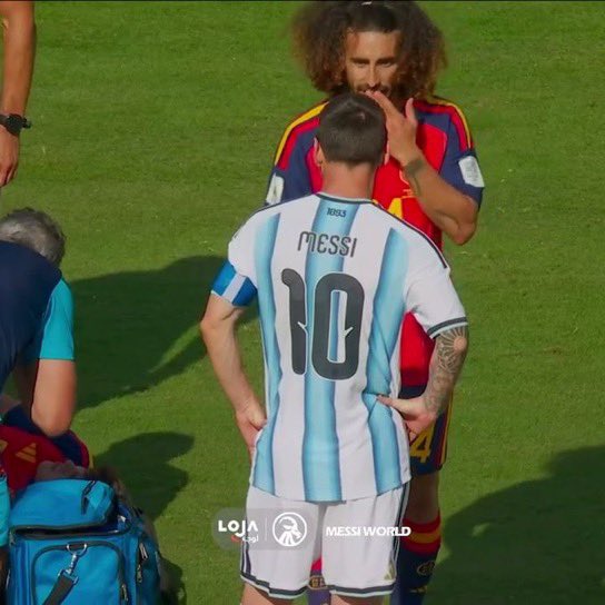 JeffFcb14's tweet photo. Messi quería una roja a Cucurella por esto 😭 https://t.co/HdbDCeZm2r
