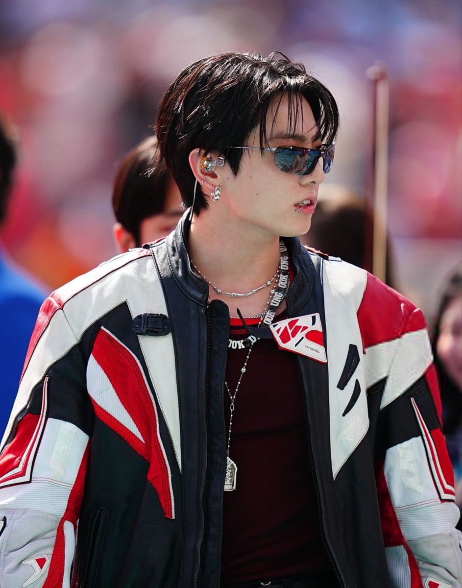 JayingIngIng's tweet photo. จองกุกมาบอลโลกครั้งที่ 2 แล้ว สร้างสถิติเพิ่มอีก 1 ให้ตัวเอง ภูมิใจในตัวจองกุกที่สุดครับ #jungkook https://t.co/Da3UHpmP6v
