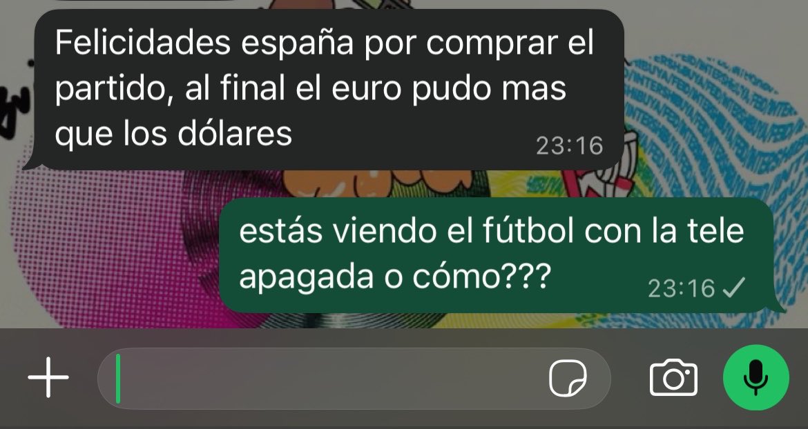 elsa_idfx's tweet photo. prohibido tener la tele encendida en argentina supongo https://t.co/28Ib3f0Fw7