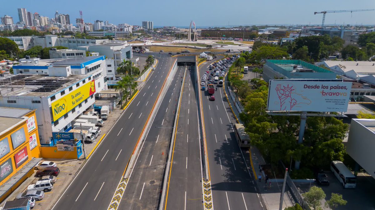 RobertYabriel's tweet photo. El desarrollo no se promete, se construye. Hoy es una muestra más.
#TunelDelProgreso #TunelPlazaDeLaBandera #RDAvanza #LegadoDeLuis https://t.co/kDlf2J94NR