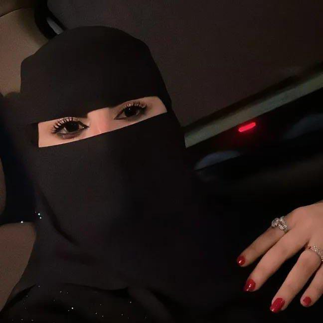 meyui__kyu9's tweet photo. سعوديه ارمله
عمري ٣٩
وزني ٧٣ طولي ١٧١
البشره بيضاء الوظيفه حكومي
عندي شقه الاطفال ٢
عندي سياره مرتاحه مادين
رمنسيه مهتمه بجمالي 
احب اسفر غير متشدده
منقبه محافظه على اصلاه
الزواج مسيار سري من رجال رمنسي حنون
#كأس_العالم2026 
#الارجنتين_اسبانيا 
#FIFAWorldCup
#السعودية_اسبانيا https://t.co/2fzXXfq00l