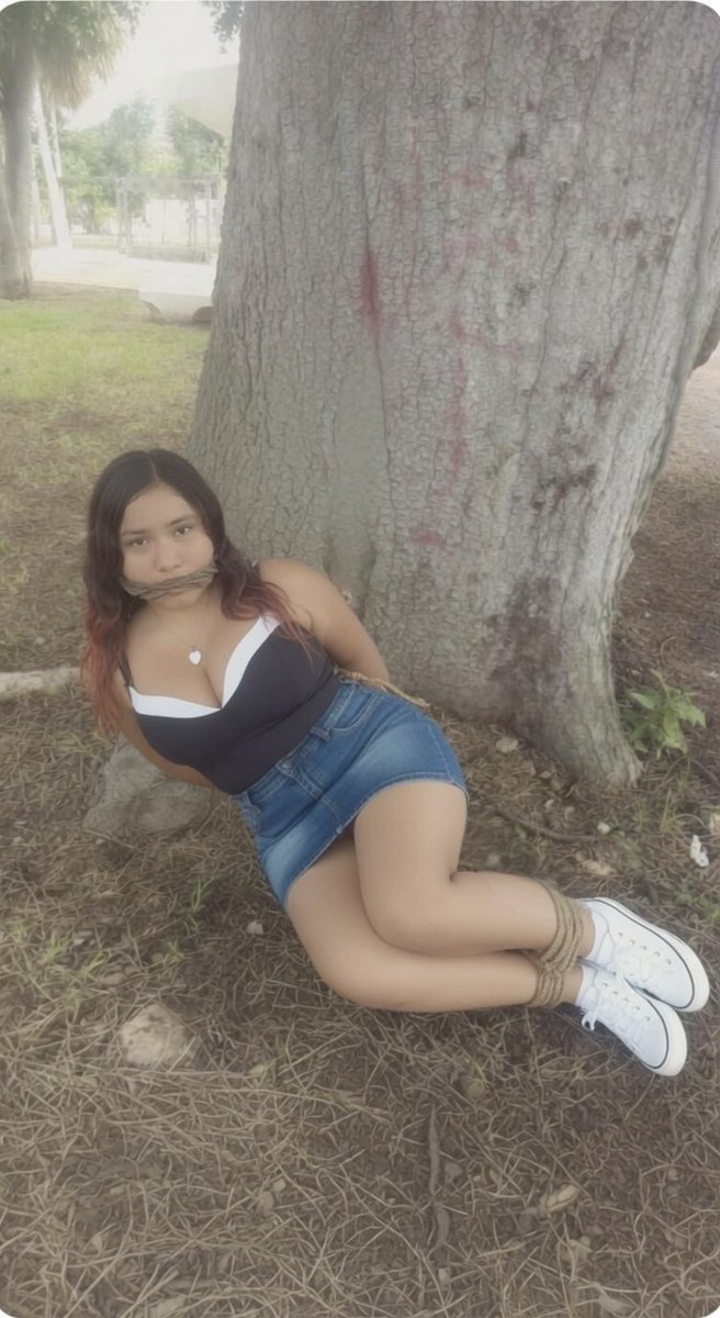 AlexiusCermar's tweet photo. @Mexdom07 Sexy chica atada y amordazada 🥵🔥 https://t.co/iLQUDe1GUZ