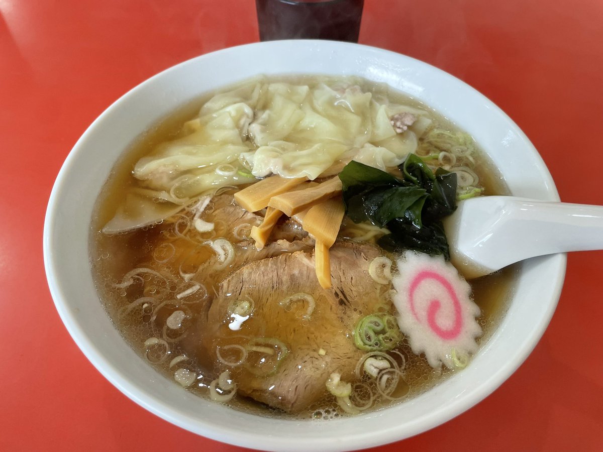 spinspot2013's tweet photo. #本日のDEEPSPOT 
#元加治 #徳栄飯店
チャーシューワンタンメン

梅雨明けの炎天下を河川敷にお散歩
ランチは元加治の老舗町中華へ
塩味バッチリの透き通るスープ
コシしっかりした中華麺
味染みた焼豚にツルンとした雲呑
完璧
ほんとこのお店
何頼んでも美味しい
サイコーです
ご馳走様😋 https://t.co/MCXf1vlzNC