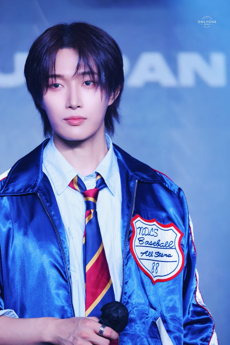 ONLYONE_0701's tweet photo. 260719 📸
[#재한] 

OMEGA X 
SPECIAL JAPAN TOUR LIVE 2026 BLUE LIGHT
- TOKYO iBIG HALL

#JAEHAN #OMEGA_X
오메가엑스 
내우주💙김재한 https://t.co/pq6GDJRf2c