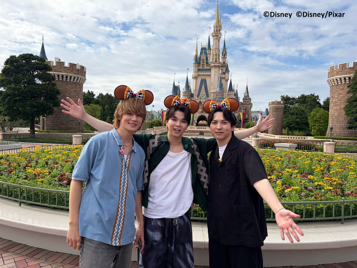 Y_Jinto_1215's tweet photo. #ヒルナンデス さんで
佐野塩﨑と東京ディズニーランドⓇロケに行かせていただきました！

ぜひご覧ください！ https://t.co/BBG1cAyoU8