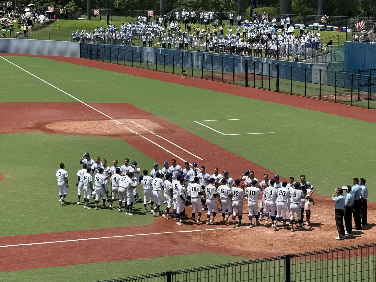 tkrjmdsc's tweet photo. 経済完敗。
三年生お疲れ様でした。

＃千葉県高校野球 https://t.co/Xv5kXUBH8R