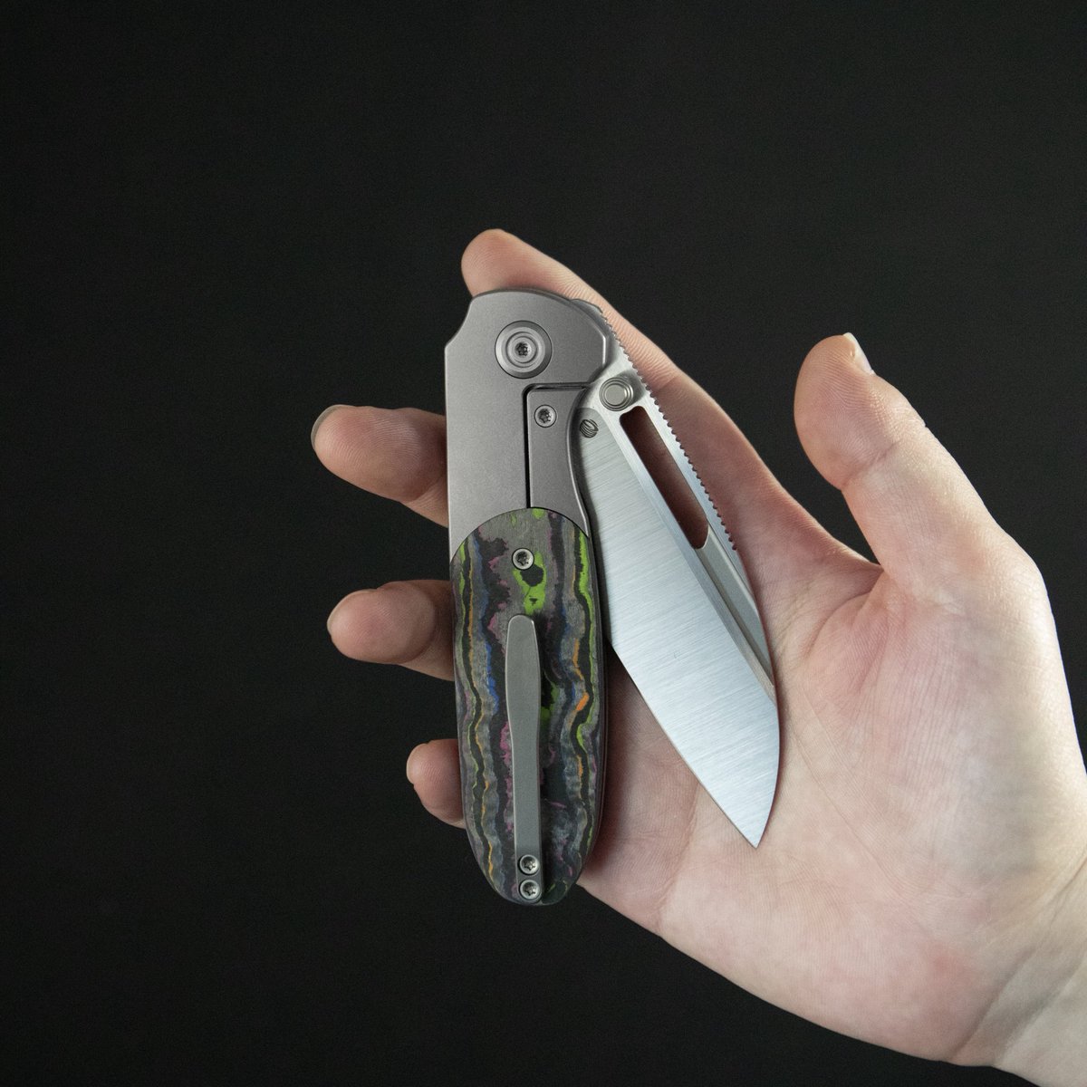kbknives's tweet photo. A closer look at the KB Icicle.🍀
Clean lines.
Premium materials.
Refined details.
#KBKnives #EDC #Elmax #Titanium #KnifeCommunity https://t.co/ikyTCjwNHv