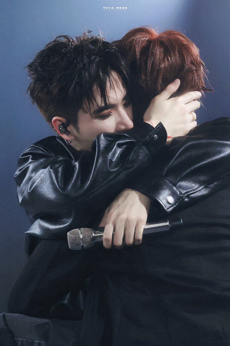 PorkkyPorkky's tweet photo. ถึงศิลปินคนโปรด,@perthppe @Ppsanta  ภูมิใจในตัวเองเยอะน๊า
ยิ้มเยอะๆยิ้มแล้วทำให้โลกสดใสขึ้นมาเลย ขอให้เจอแต่ความใจดี ความน่ารัก ได้ทำในสิ่งที่ชอบ มีคนที่รักพวกนู๋เยอะๆนะถ้าเหนื่อยก็พักบ้างล่ะอย่าฝืนรู้มั้ย เป็นกำลังใจให้นู๋จากตรงนี้เสมอ,เป็นเซฟโซนที่ดีที่สุดในโลกเลย รู้มั๋ย🖤🤍❤️ https://t.co/An6jPGBQjU