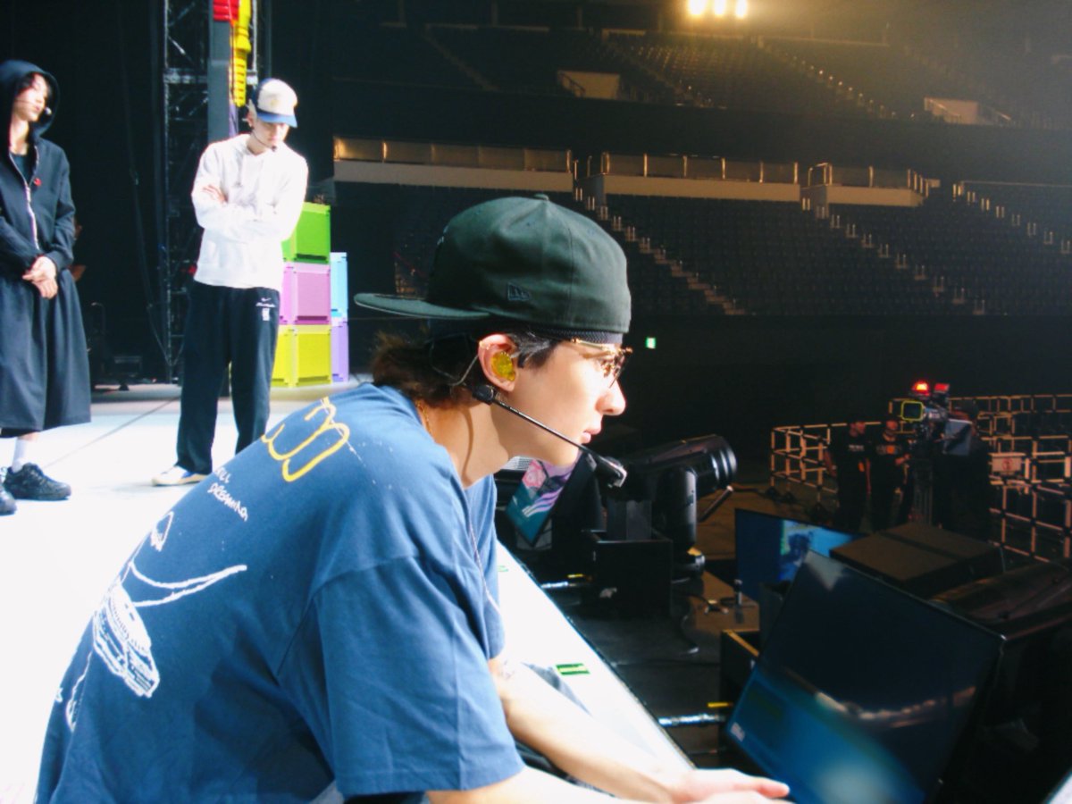 RIIZE_JPN's tweet photo. RIIZE JAPAN FANMEETING 2026 RPG - RIIZE PLAYING GAME - Memories

#RIIZE #라이즈
#RISEandREALIZE
#RPG_RIIZE_PLAYING_GAME https://t.co/9QDXkWM4CD
