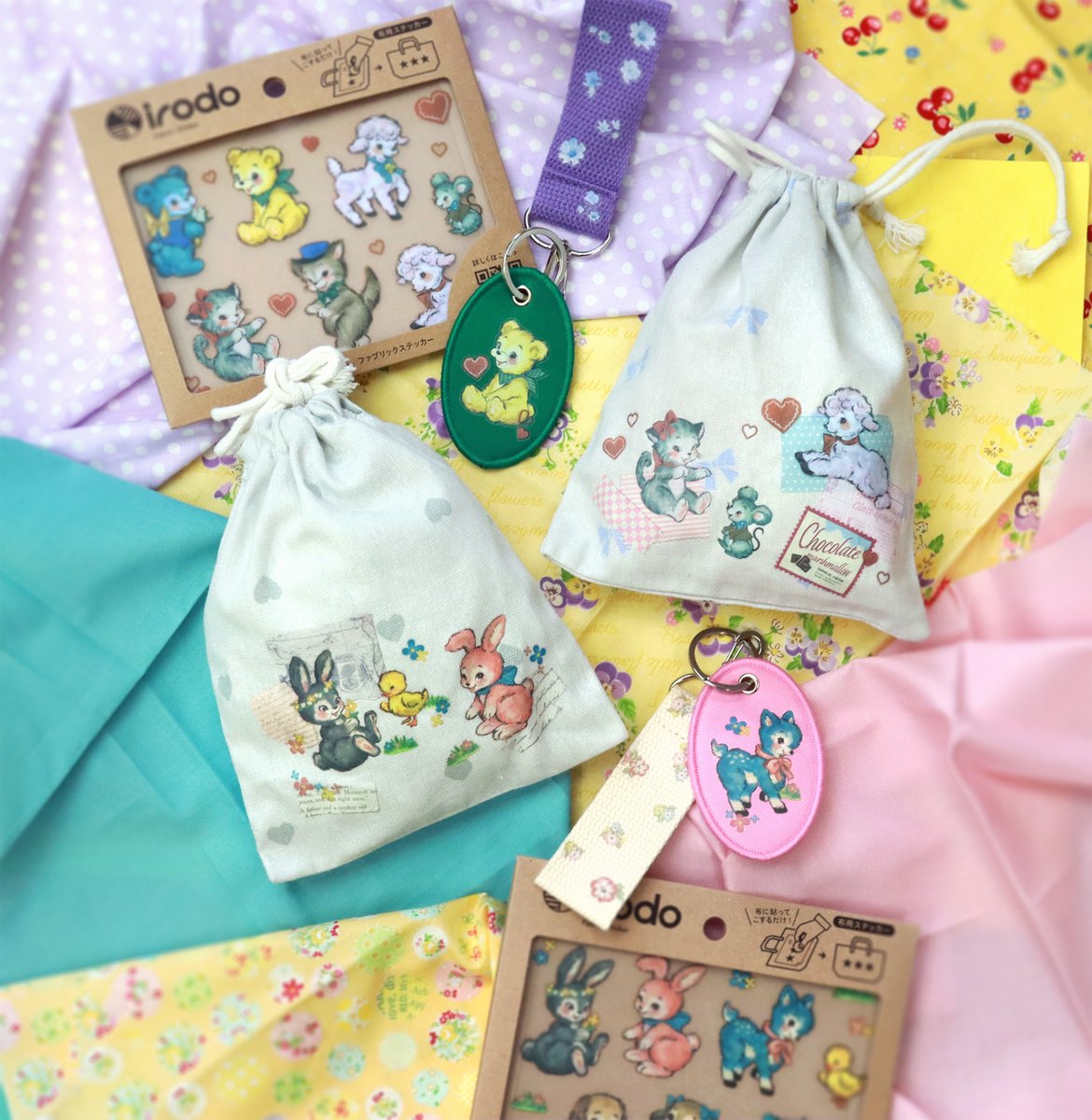 IrodoTokyo's tweet photo. 少しレトロな色合いと表情がかわいいアニマル柄。シートのまま眺めても、貼って使っても楽しいデザインです。
#irodo #レトロアニマル #昭和レトロ #かわいい雑貨 https://t.co/tOMjdeVbRr