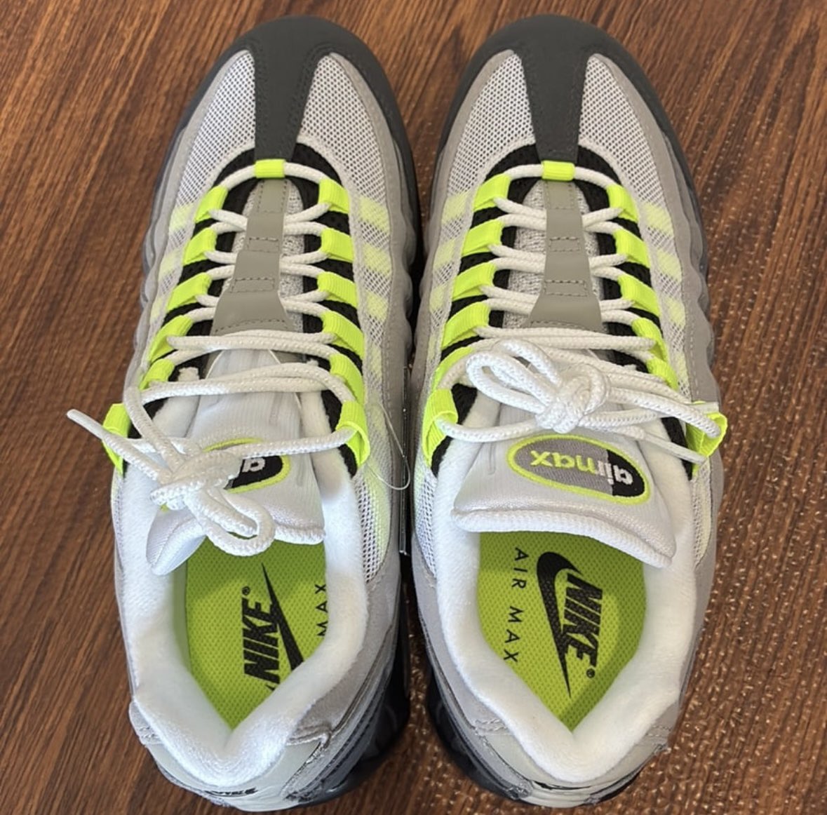 mr_takchil's tweet photo. #売ります
販売
NIKE AIRMAX95 イエローグラデーション
エアマックス95 イエローグラデ

サイズ: 27.5センチ
購入先: ABCマート店頭
数回着用の美中古

¥38,00

DMお願い致します🤲 https://t.co/mskVWcd3sn