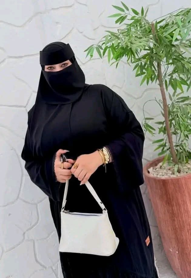 هبة ام ماهر سوريا tweet media
