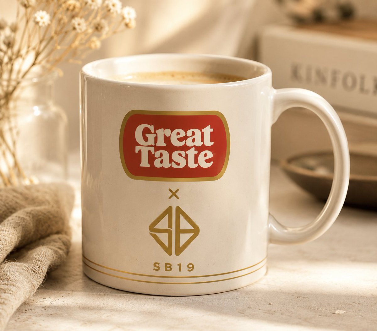caixkieee_'s tweet photo. What's stopping Ninang Great Taste from turning this into official merch? 😭 Malakas talaga kutob ko na magiging sobrang mabenta 'to. I'd buy it in a heartbeat kahit isang cabinet na mga coffee mugs namin dito sa bahay 🥹

#GreatTastexSB19 https://t.co/XbyARSHuIS