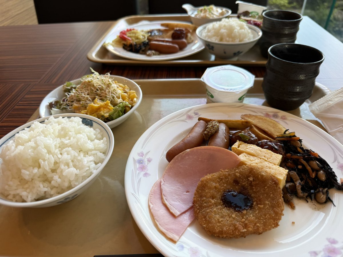 junjun_1027's tweet photo. ホテルのモーニング最高👍 https://t.co/Ryl386Km2K
