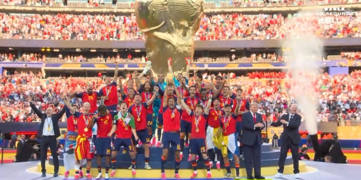 Indie5051's tweet photo. ESPAÑA CAMPEONES DEL MUNDO 🇪🇸 https://t.co/gFtbwP2PRN